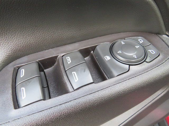 Used 2021 Chevrolet Equinox LT image 34