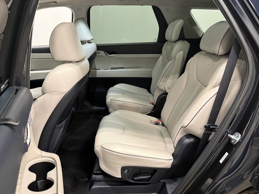Used 2024 Hyundai Palisade Calligraphy image 29
