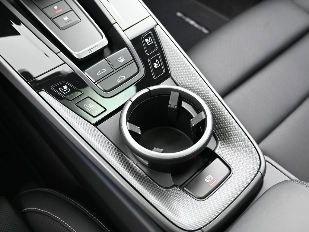 New 2026 Porsche 911 Carrera 4S image 23