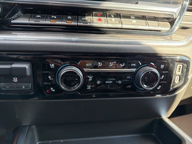 Used 2023 Chevrolet Silverado 1500 High Country image 11