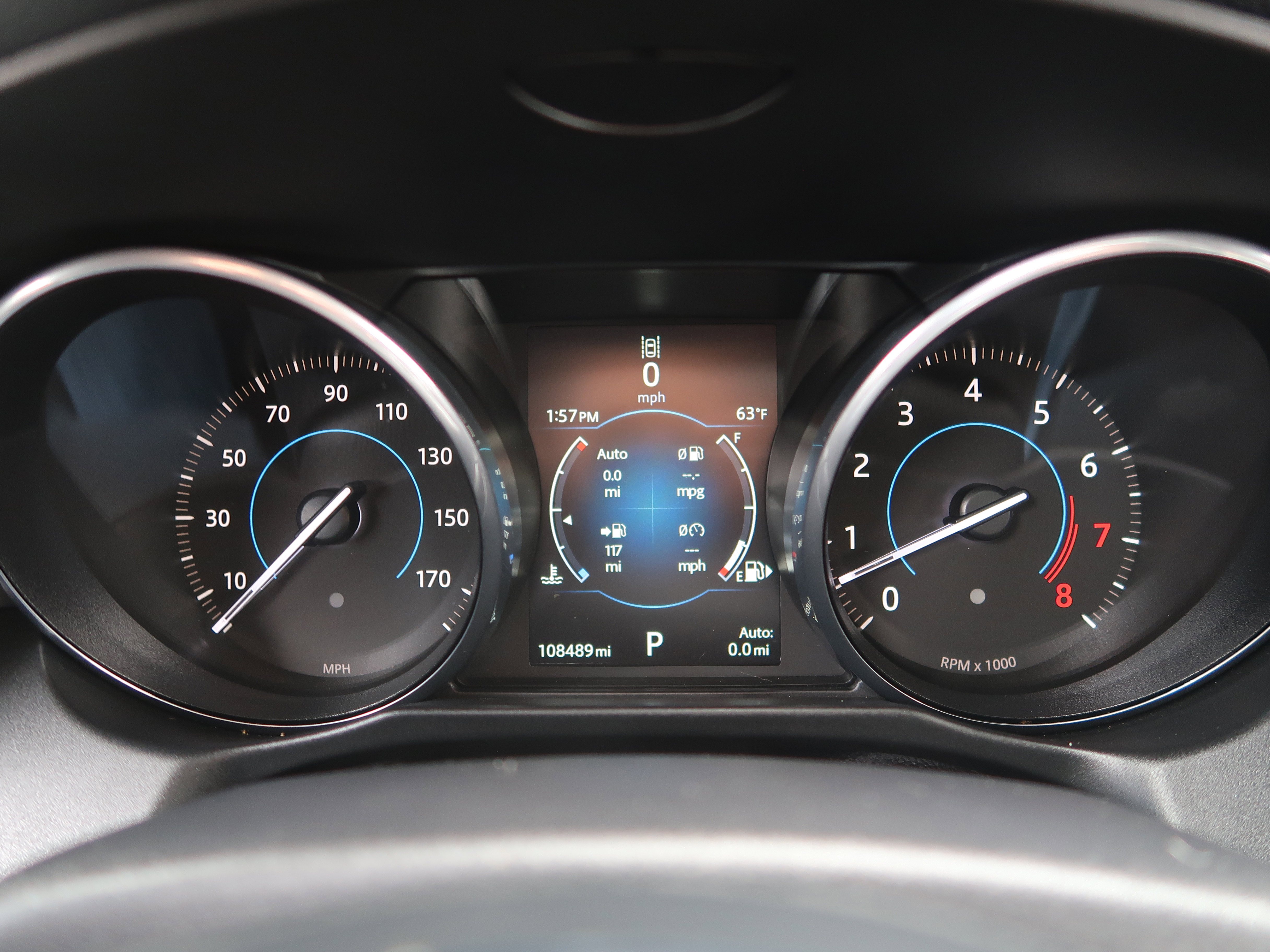 Used 2016 Jaguar XF S RWD image 29