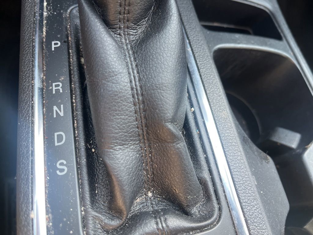 Used 2019 Ford Escape SE image 17