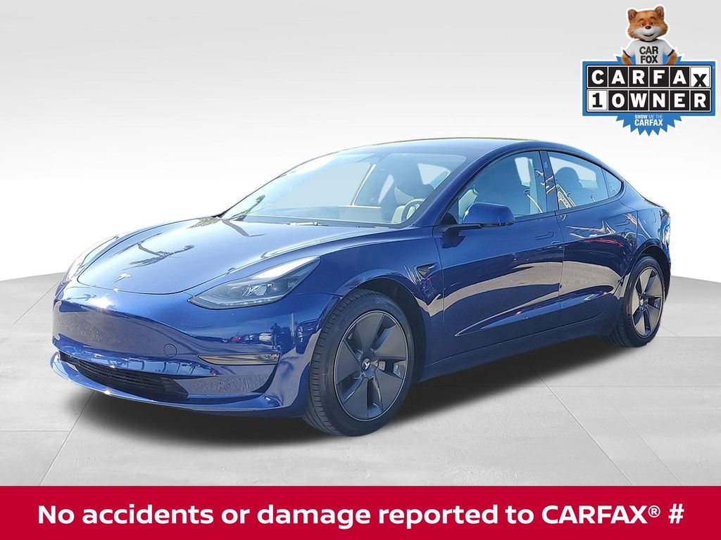 Used 2023 Tesla Model 3 Standard Range RWD image 1