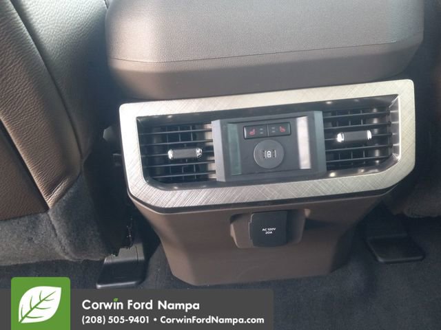 New 2026 Ford F350 4x4 Crew Cab DRW Super Duty image 21