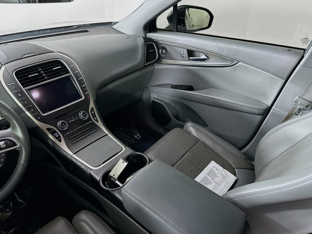 Used 2020 Lincoln Nautilus Reserve w/ Equipment Group 201A AWD/4WD image 32