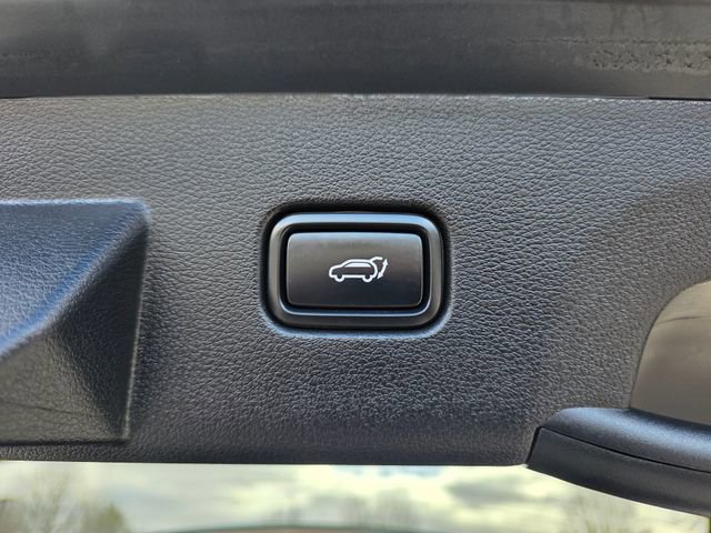 Certified 2025 Kia Sportage X-Line AWD/4WD image 12
