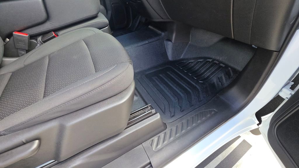 Used 2025 Chevrolet Silverado 1500 W/T RWD image 14