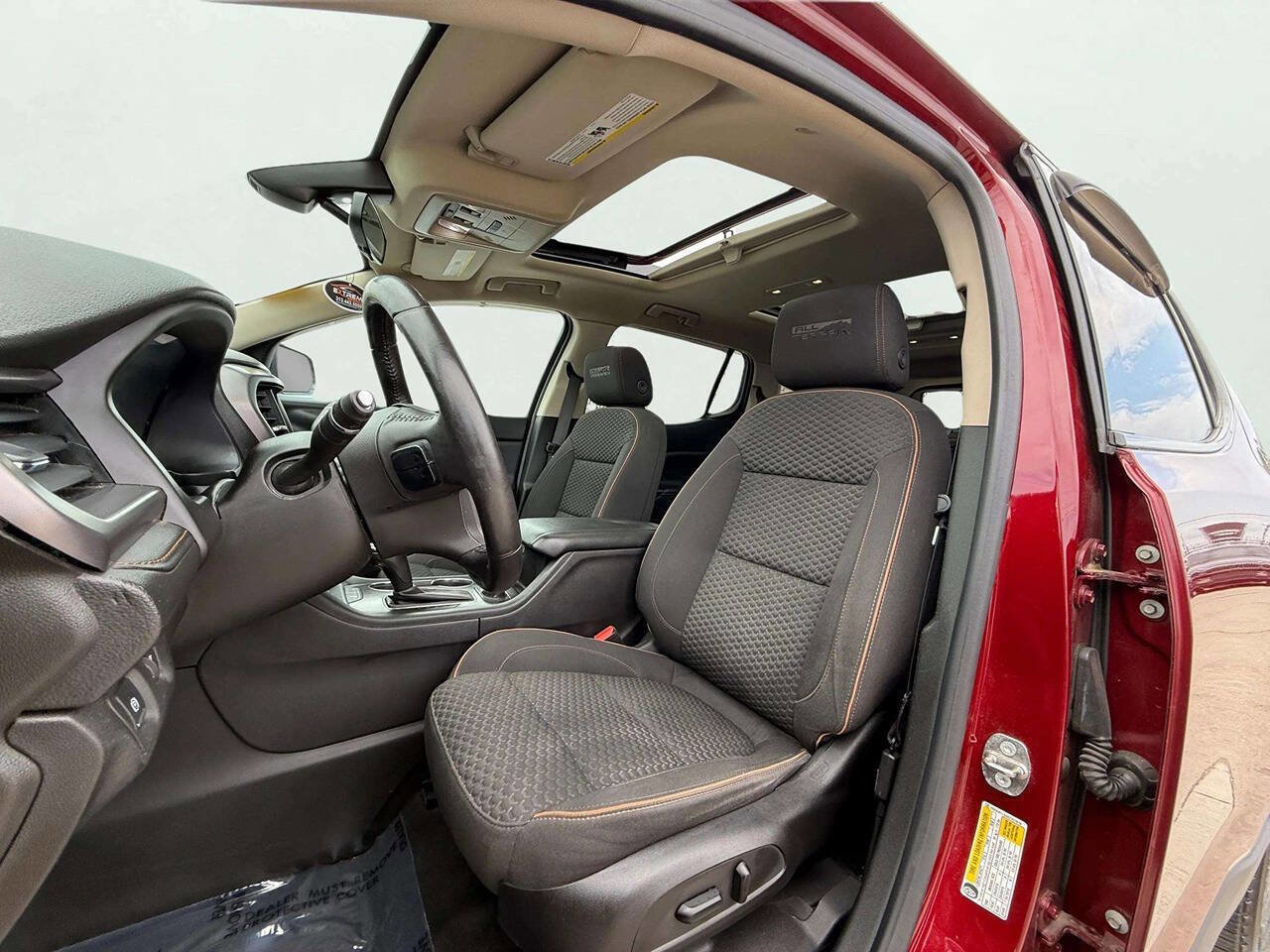 Used 2017 GMC Acadia SLE w/ Driver Alert Package I AWD/4WD image 23
