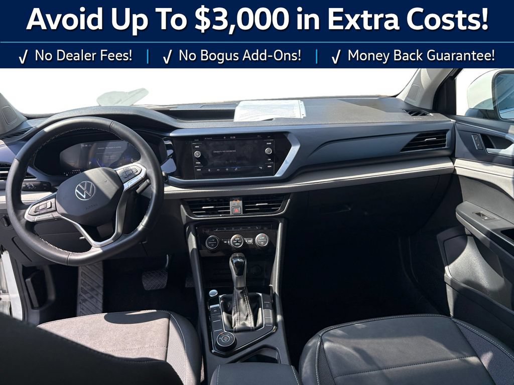 Used 2024 Volkswagen Taos SE AWD/4WD image 17
