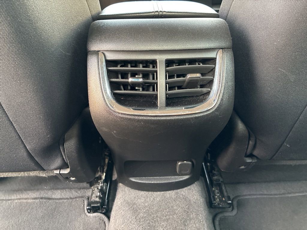 Used 2024 Chevrolet Malibu LT FWD image 22