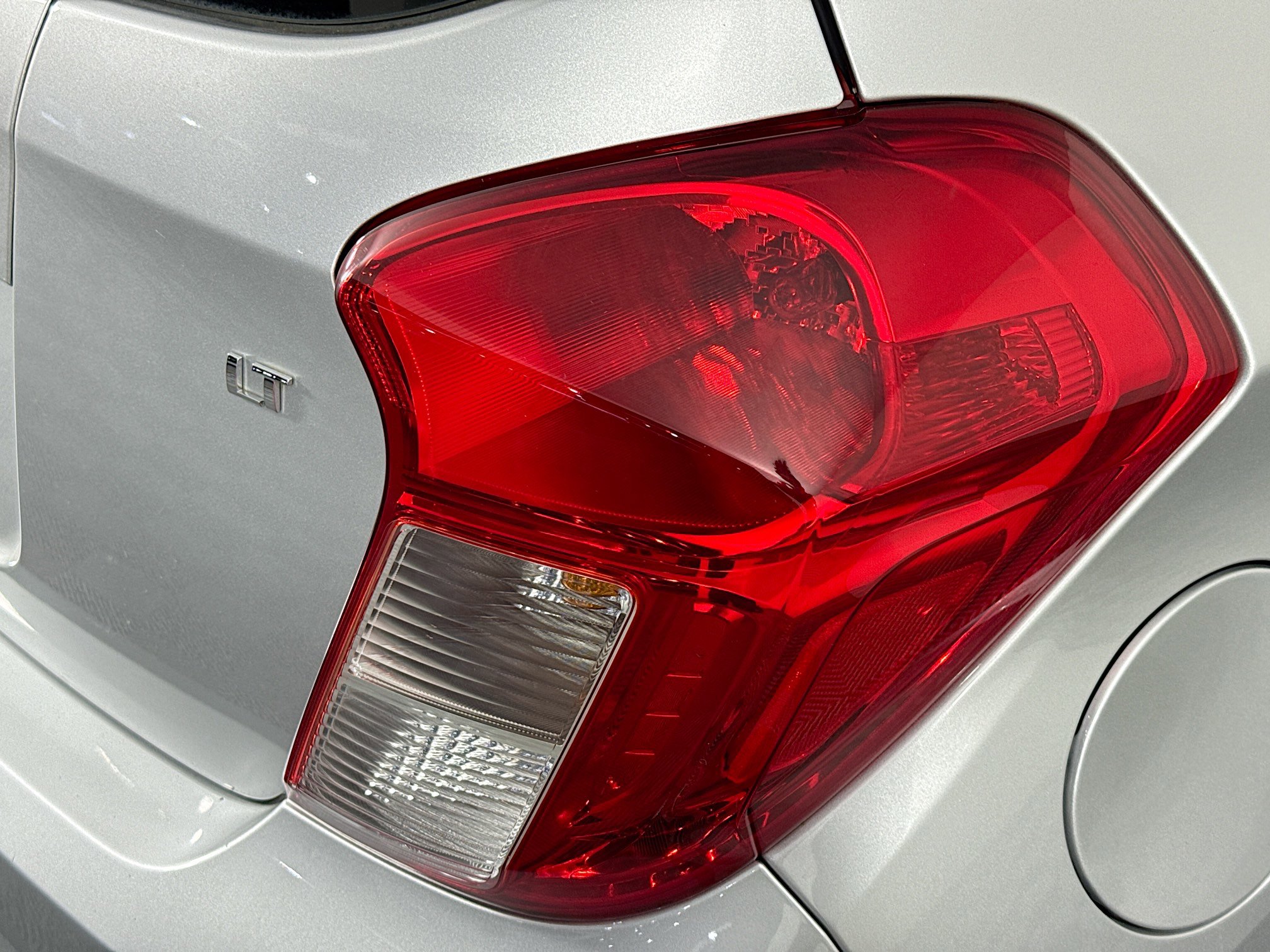 Used 2020 Chevrolet Spark LT image 32