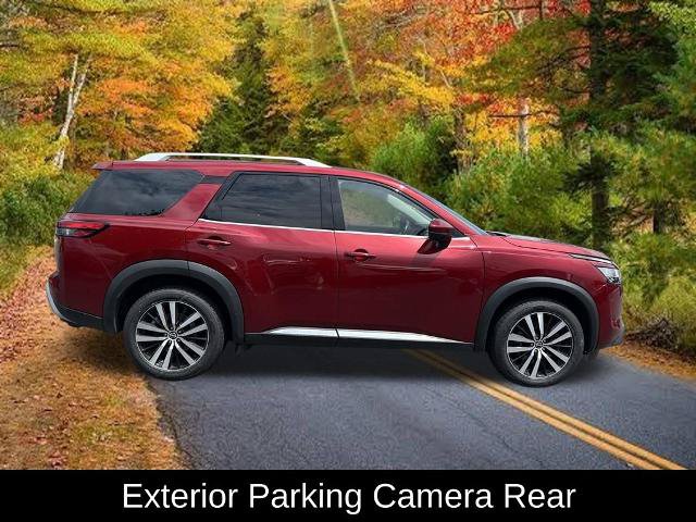 Certified 2023 Nissan Pathfinder Platinum AWD/4WD image 18