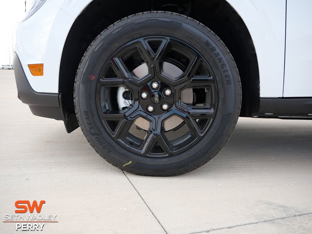 New 2026 Ford Maverick Lariat w/ Black Appearance Package AWD/4WD image 18