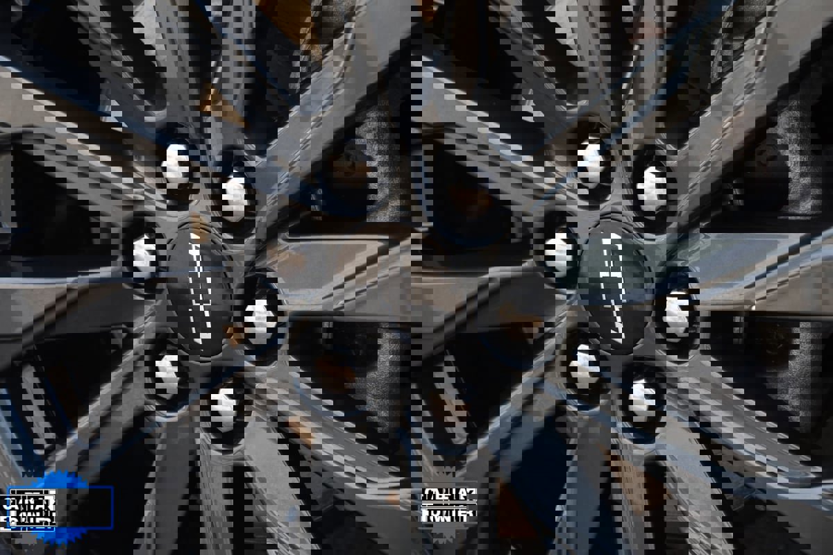 Used 2023 Chevrolet Traverse RS w/ LPO, Floor Liner Package image 19