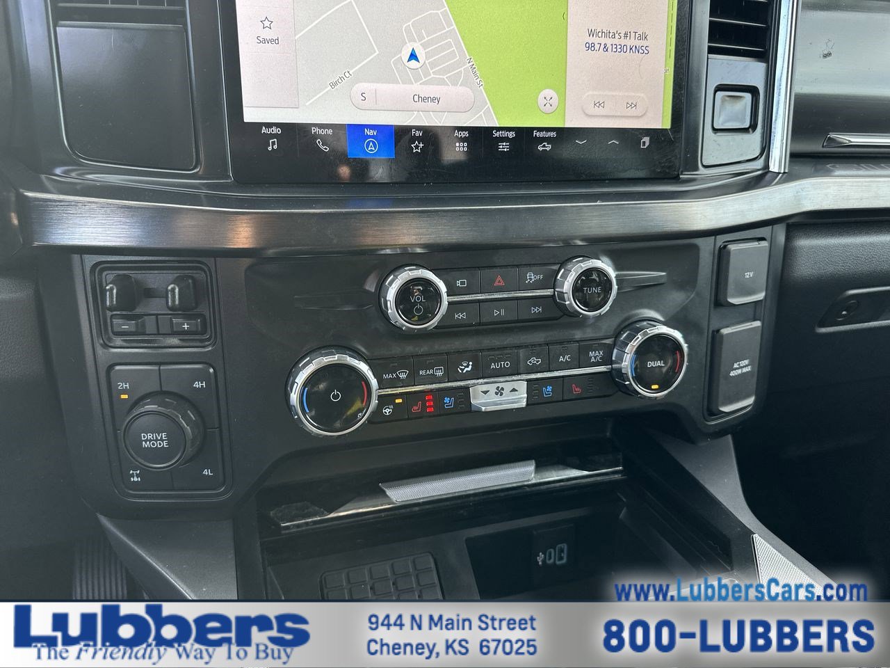 Used 2025 Ford F250 Lariat w/ FX4 Off-Road Package image 18