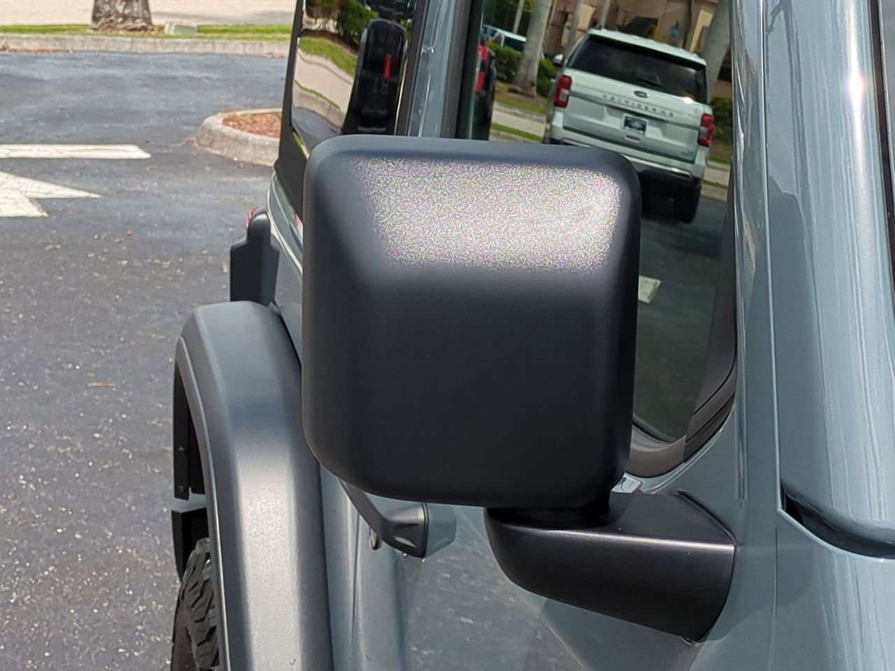 Used 2024 Jeep Wrangler Rubicon w/ Safety Group image 12