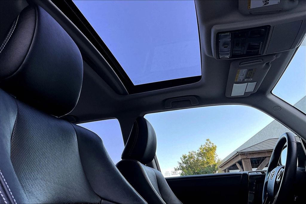 Used 2020 Toyota 4Runner Nightshade image 28