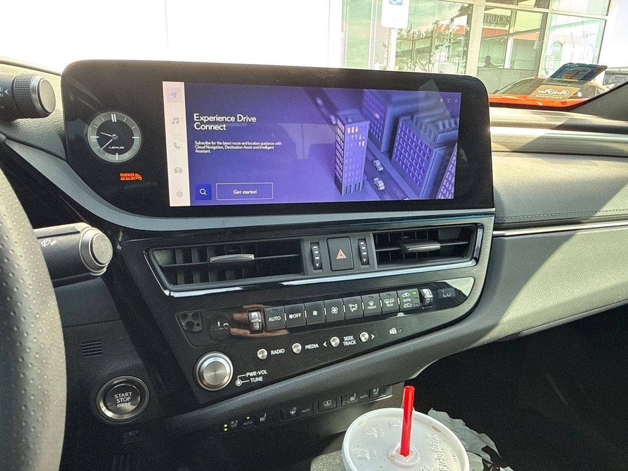Used 2023 Lexus ES 350 F Sport w/ Accessory Package (Z2) FWD image 6