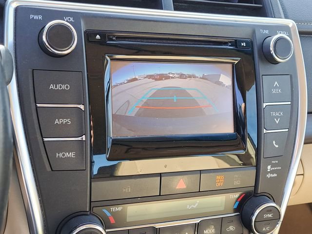 Used 2015 Toyota Camry XLE image 13