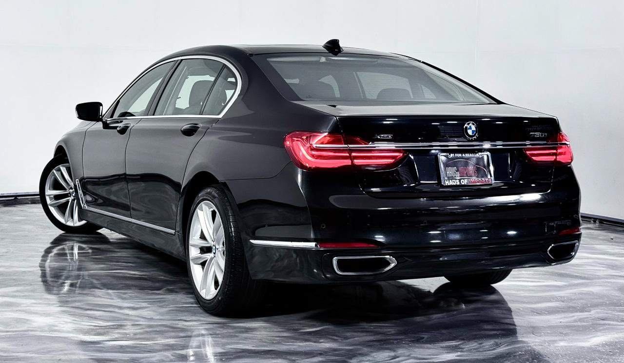 Used 2018 BMW 750i xDrive AWD/4WD image 11