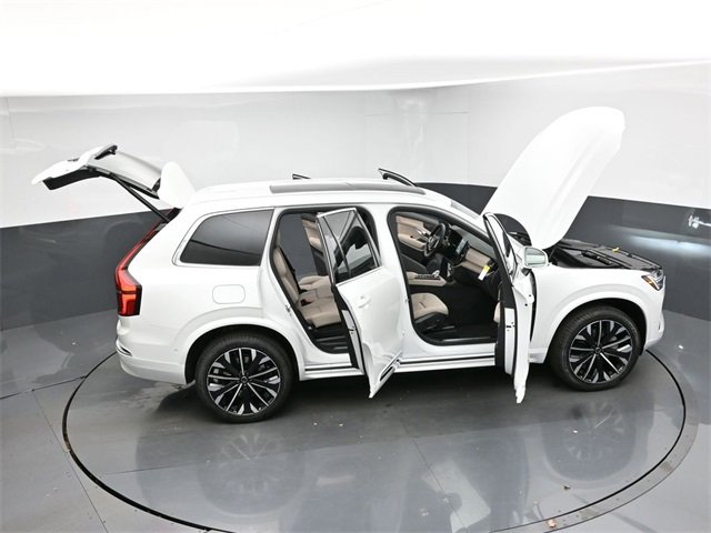New 2026 Volvo XC90 B6 Plus w/ Protection Package Premier image 50