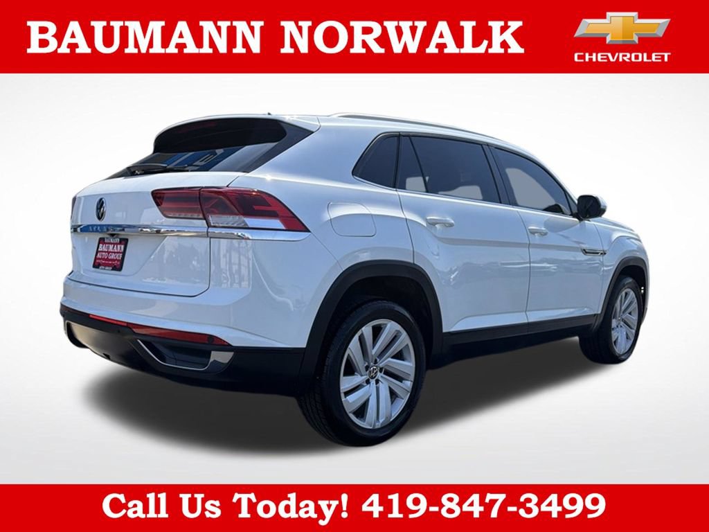 Used 2021 Volkswagen Atlas Cross Sport SE FWD image 7