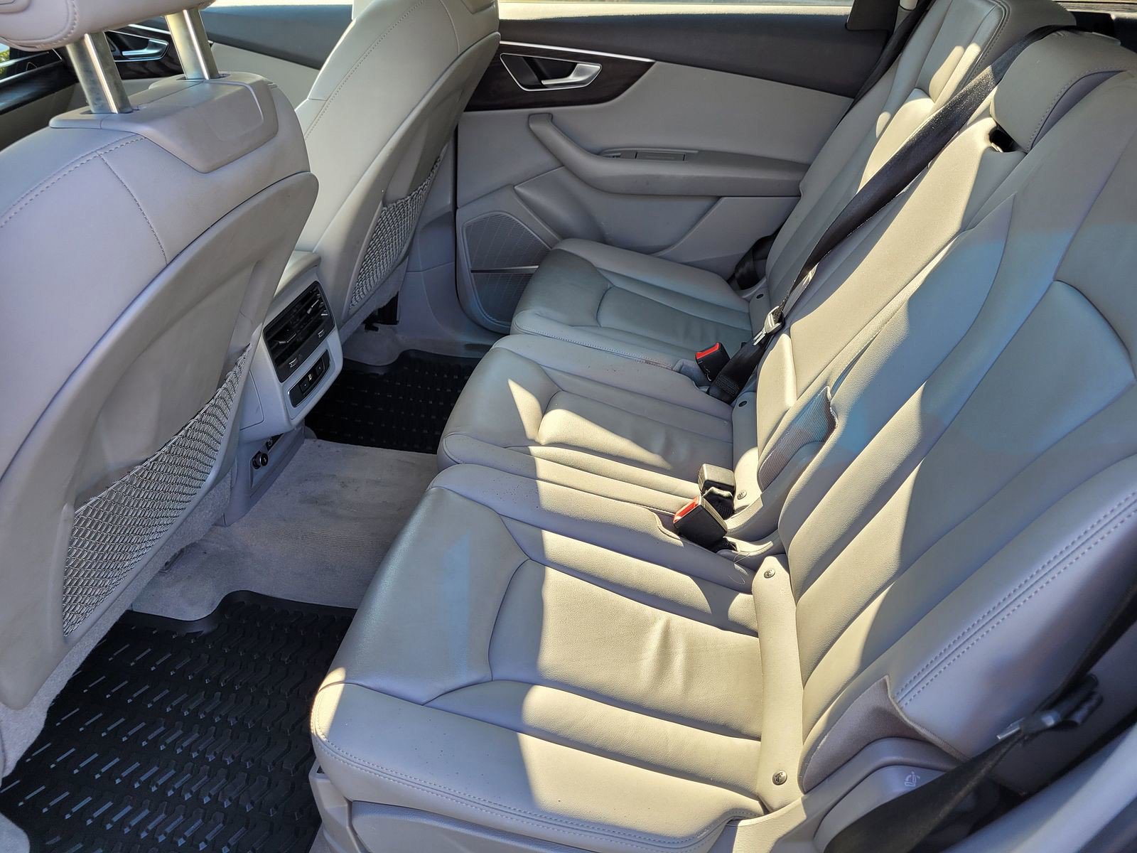 Used 2021 Audi Q7 3.0T Premium Plus w/ Premium Plus Package image 11