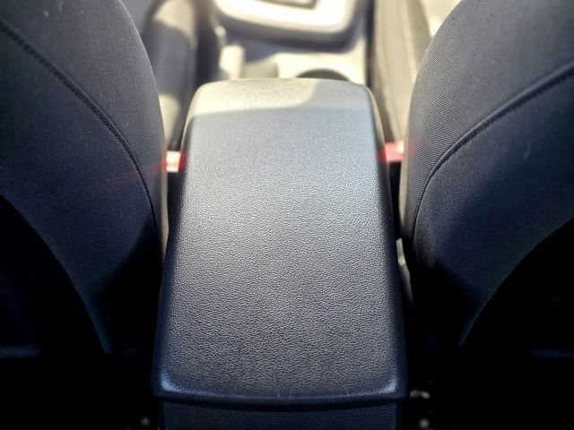 Used 2018 Hyundai Elantra SE FWD image 24
