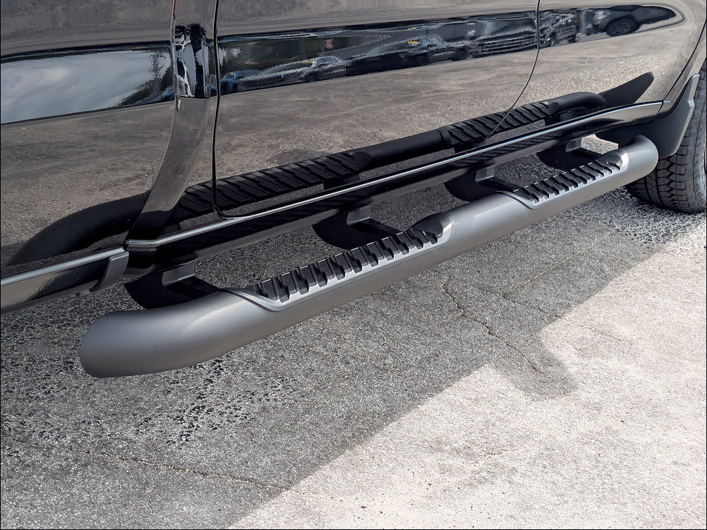 New 2026 Chevrolet Silverado 1500 Custom w/ Turbomax Blackout Package AWD/4WD image 13