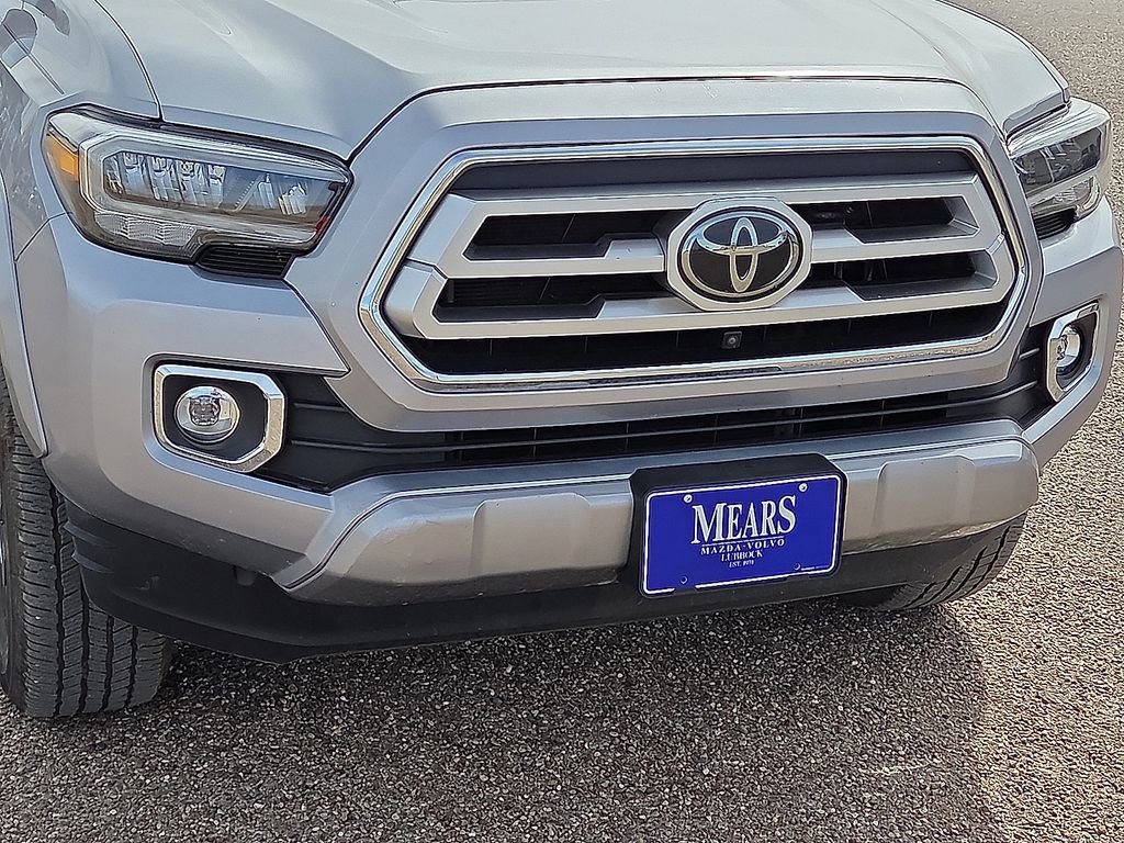 Used 2021 Toyota Tacoma Limited image 9
