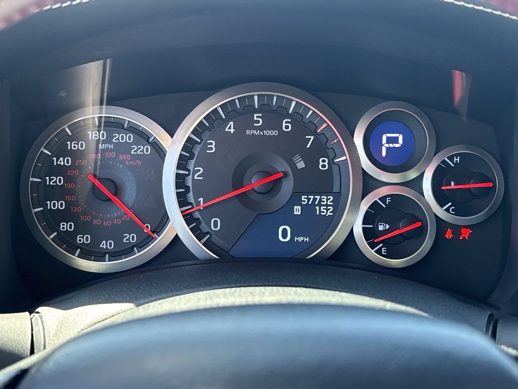 Used 2014 Nissan GT-R Black Edition AWD/4WD image 10