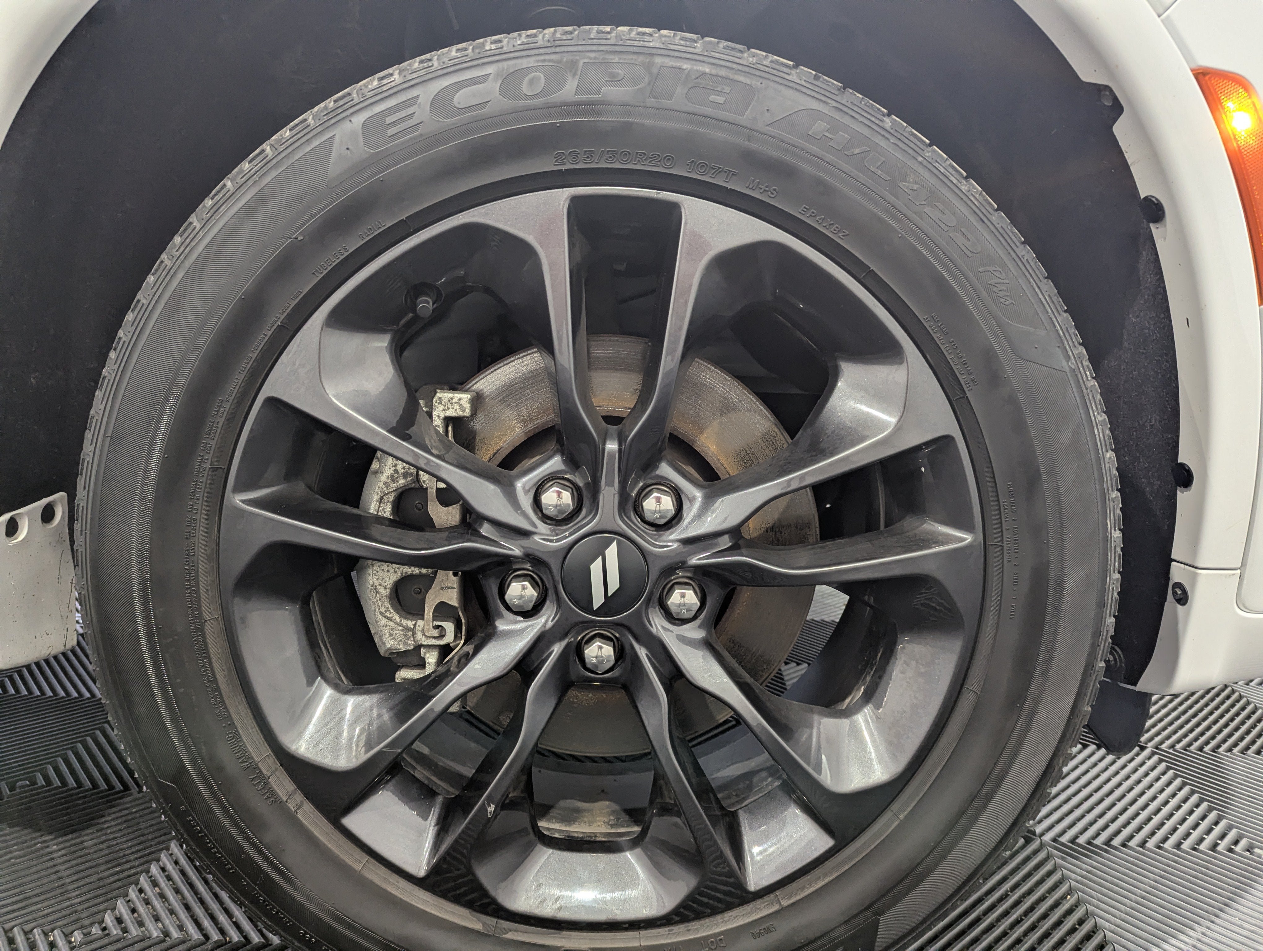 Used 2025 Dodge Durango GT AWD/4WD image 6