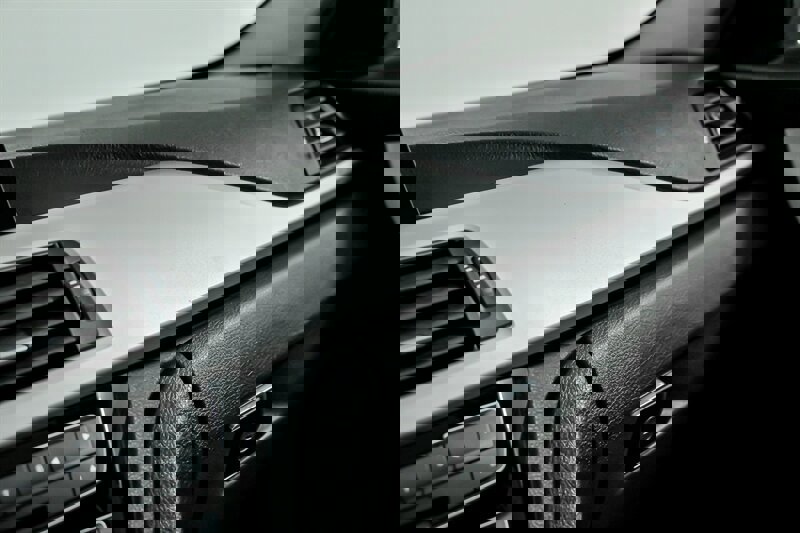 Used 2018 BMW 320i xDrive Sedan image 31