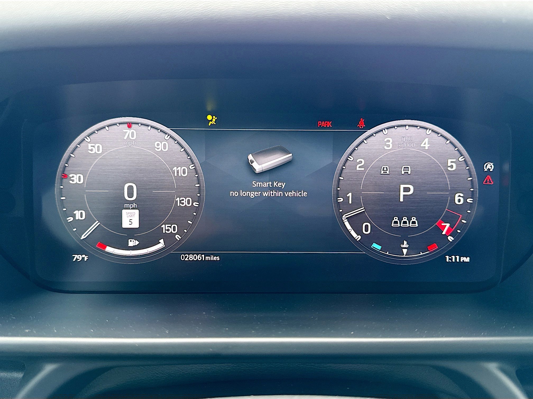 Used 2023 Land Rover Defender 90 V8 image 40