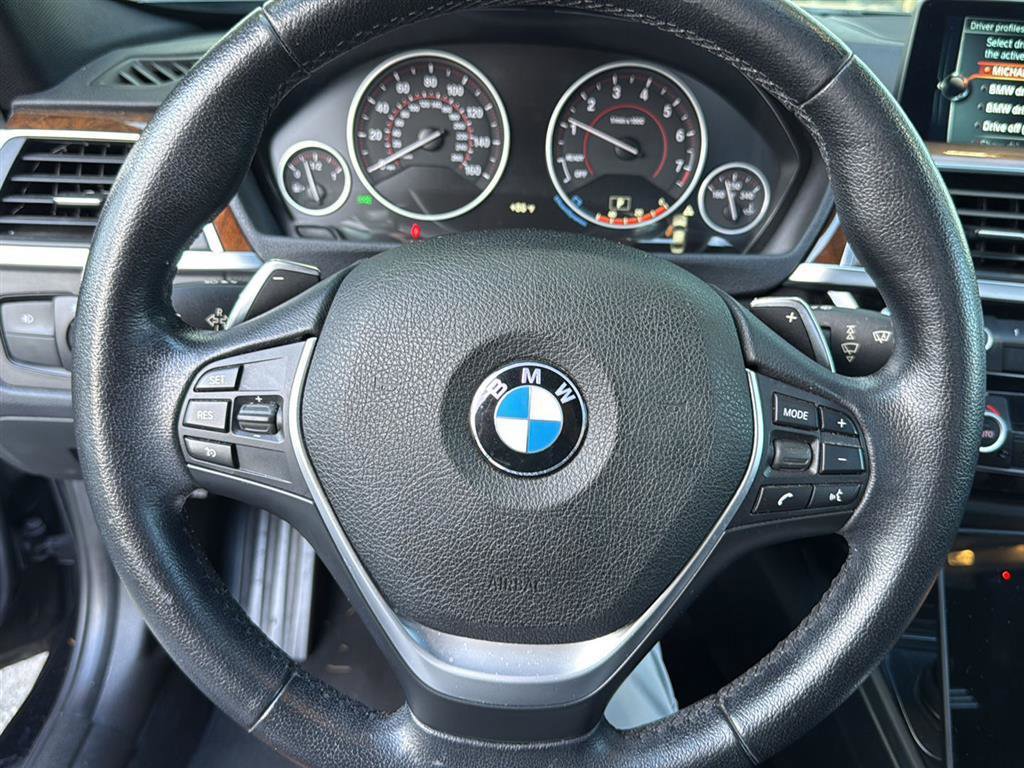 Used 2017 BMW 330i Sedan RWD image 2