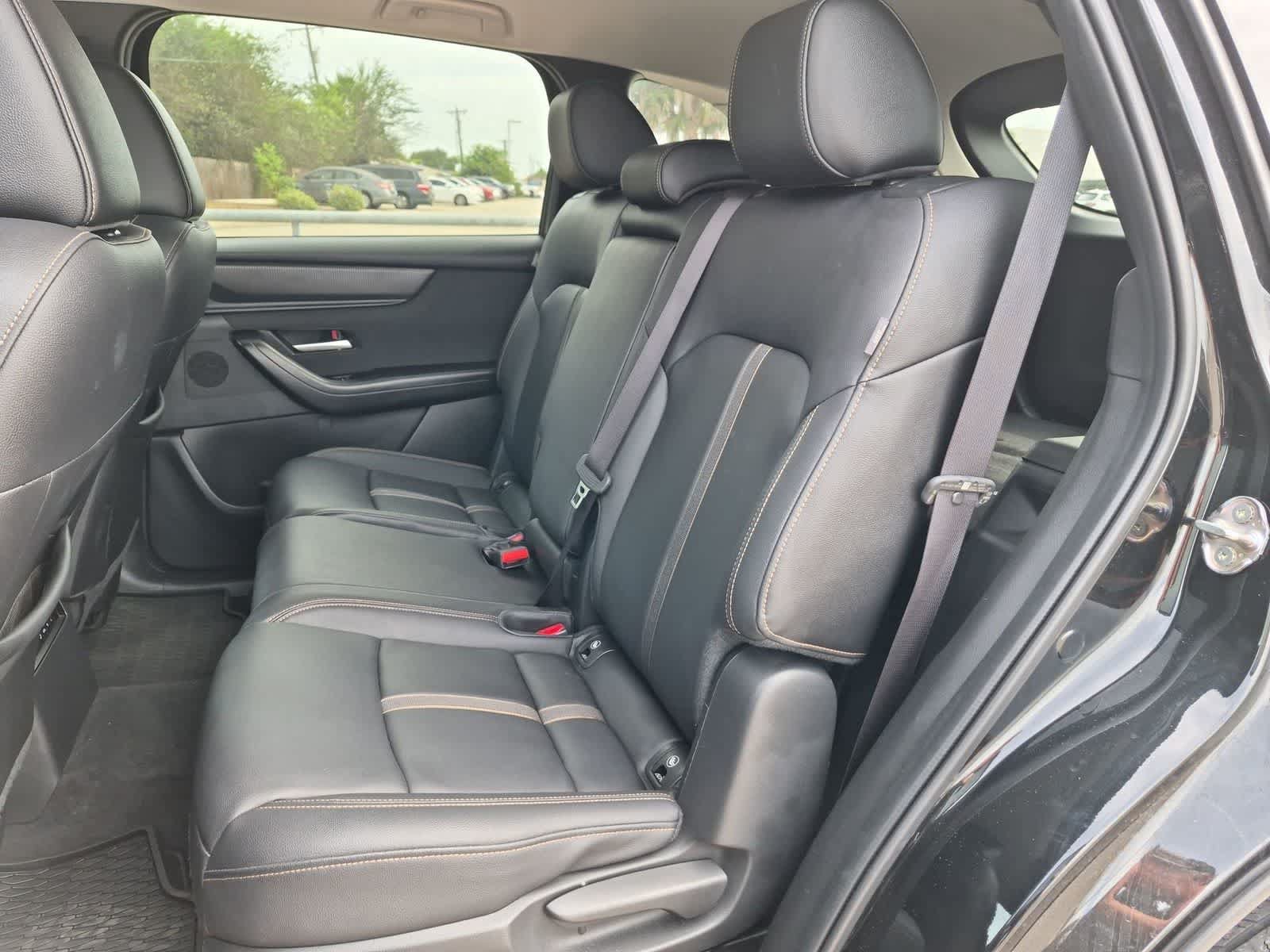 Used 2025 MAZDA CX-90 3.3 Turbo w/ Select Package AWD/4WD image 23
