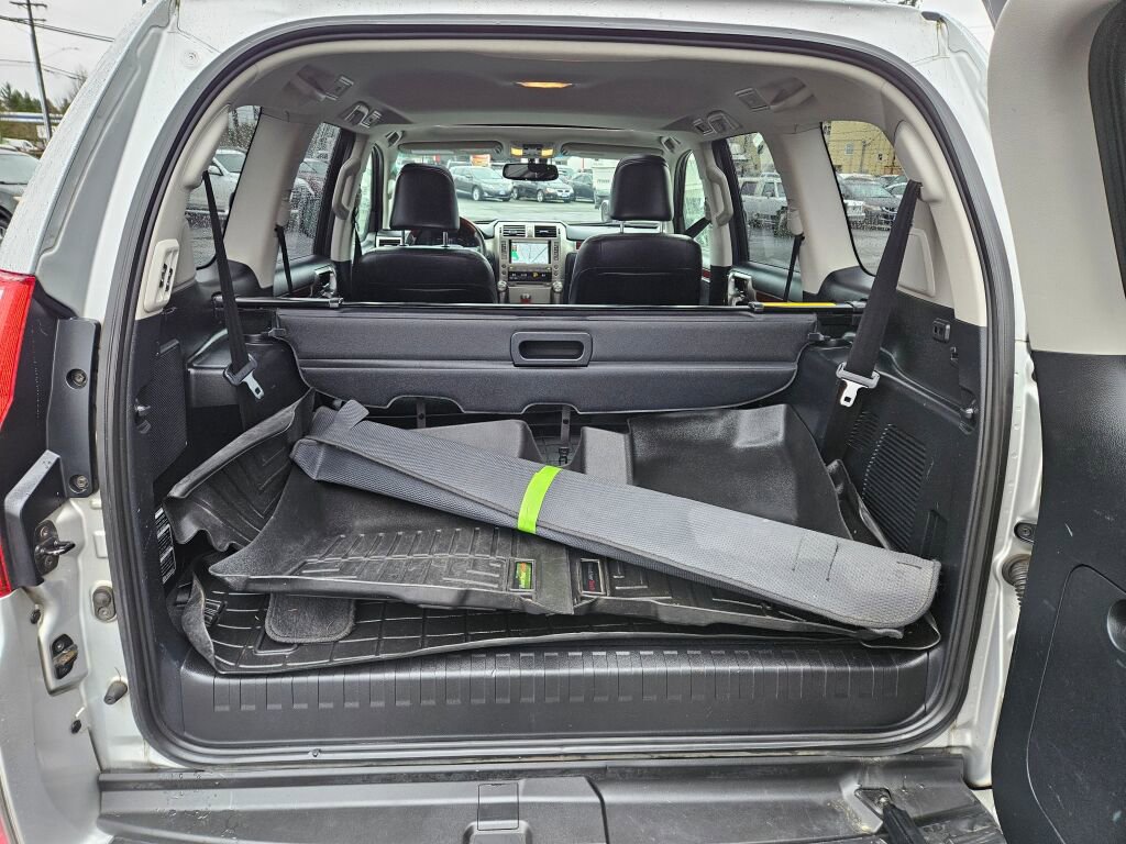 Used 2013 Lexus GX 460 Premium image 9