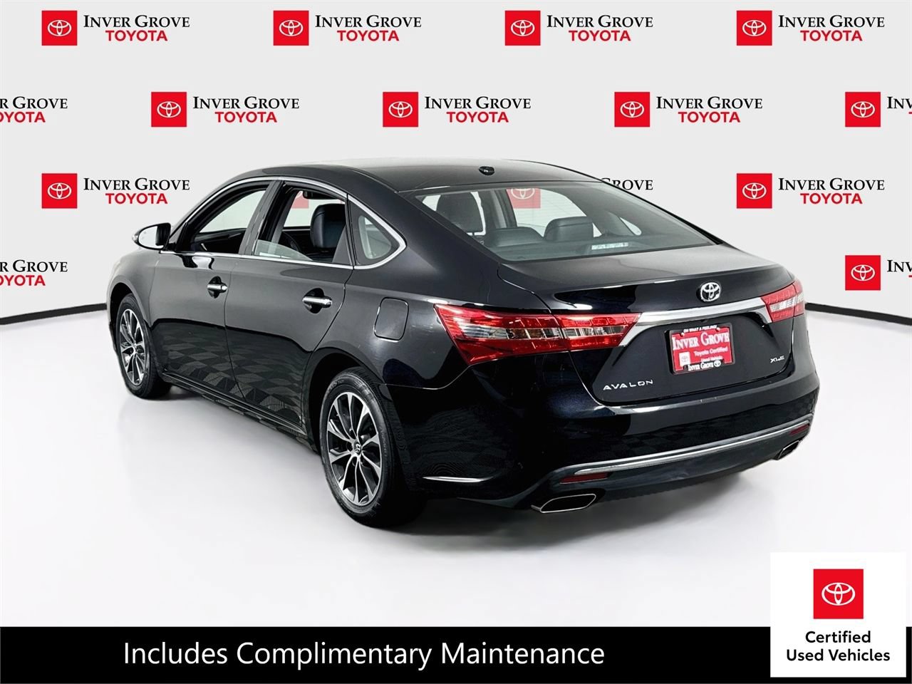 Certified 2018 Toyota Avalon XLE Premium w/ Carpet Mat Package FWD image 7