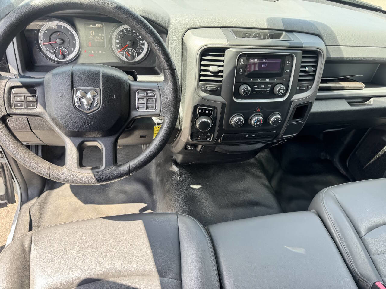 Used 2014 RAM 1500 Tradesman AWD/4WD image 25