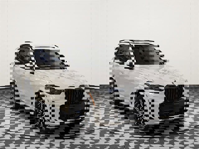 New 2026 BMW X5 xDrive40i w/ M Sport Package image 1