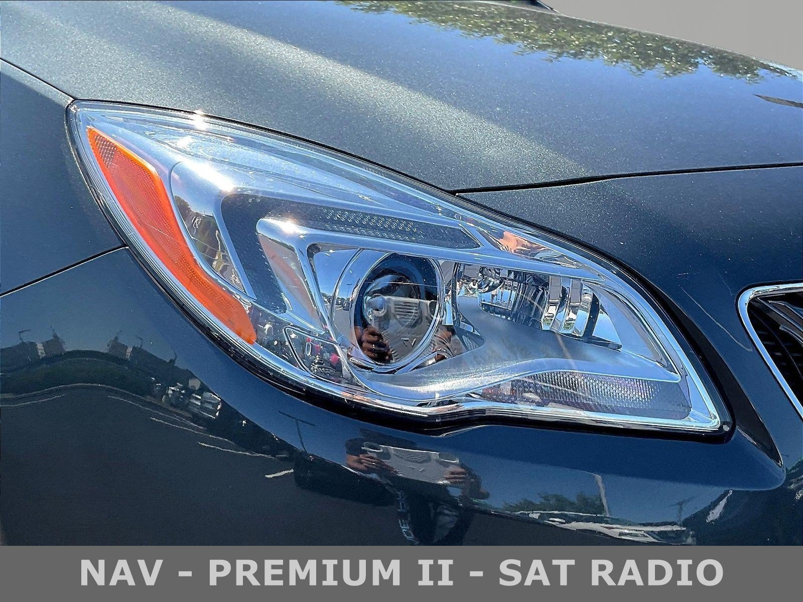 Used 2017 Buick Regal Premium w/ Driver Confidence Package #1 FWD image 32
