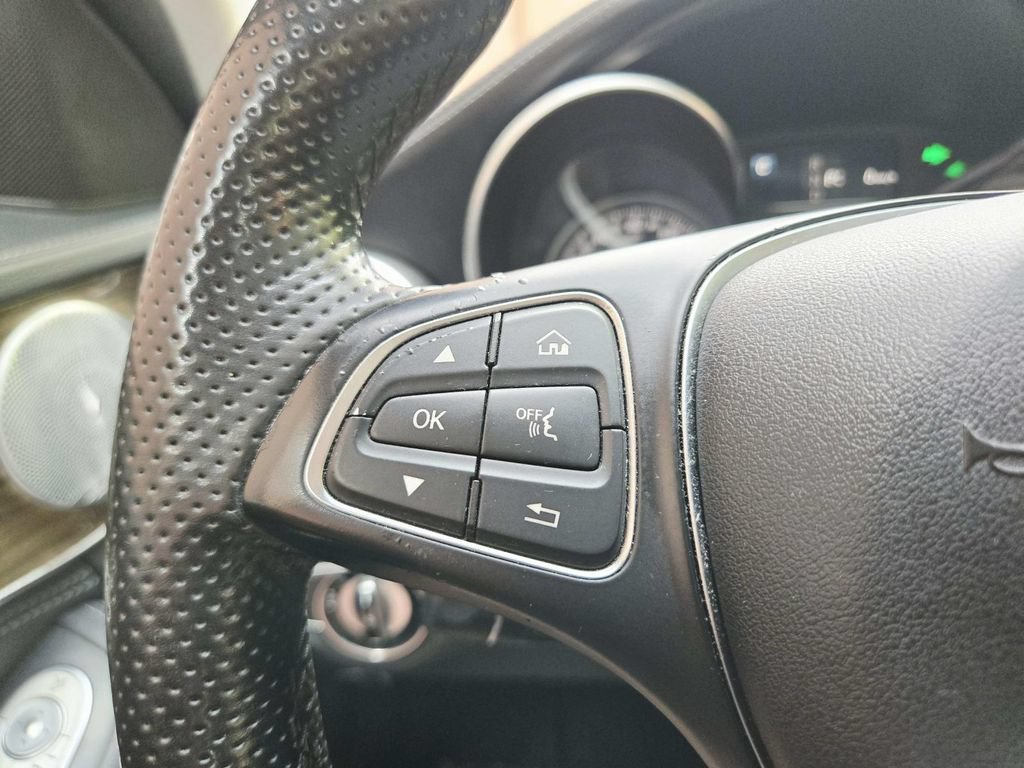 Used 2016 Mercedes-Benz C 300 4MATIC Sedan image 20