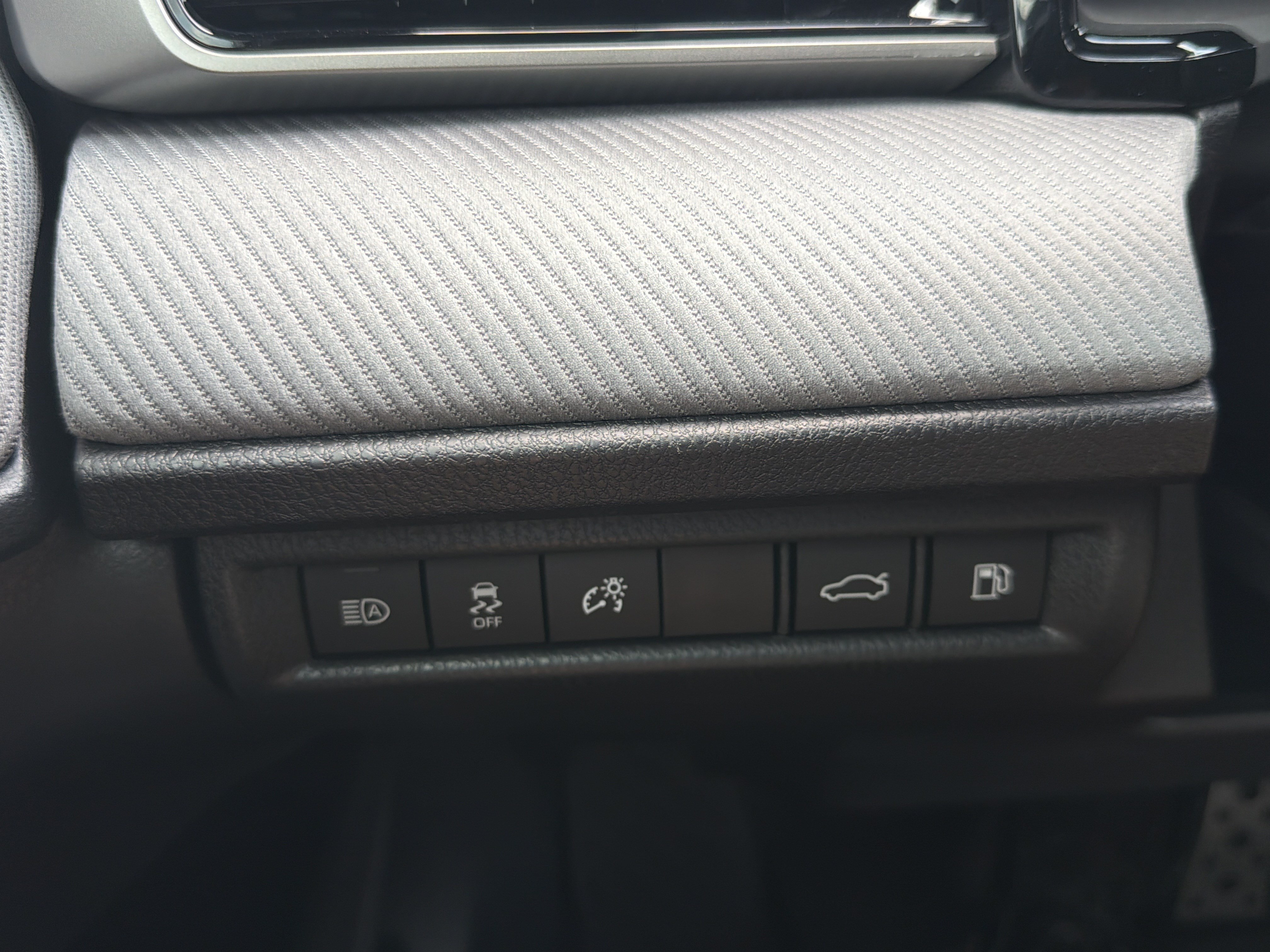 Certified 2025 Toyota Camry SE w/ Convenience Package FWD image 13