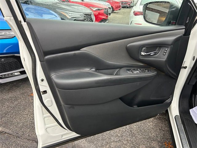 Used 2020 Nissan Murano SL w/ Moonroof Package image 10