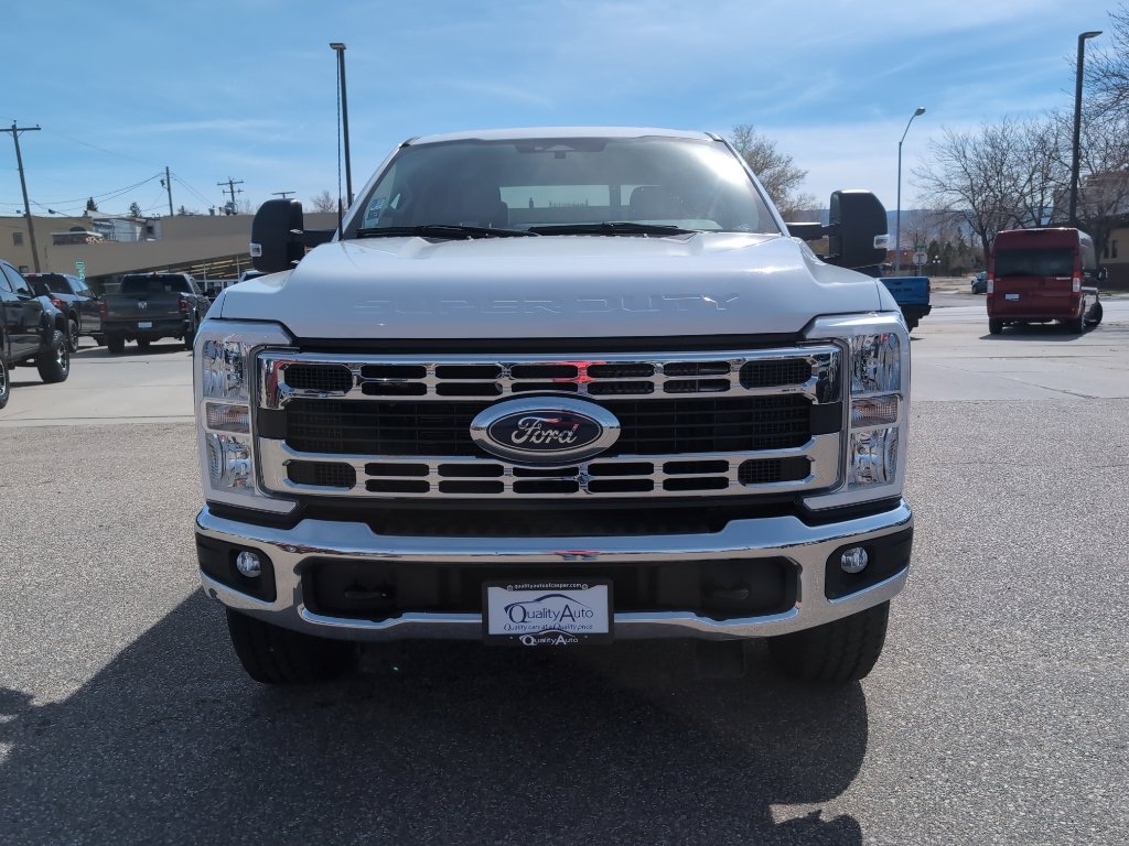 Used 2024 Ford F250 XLT w/ FX4 Off-Road Package image 3