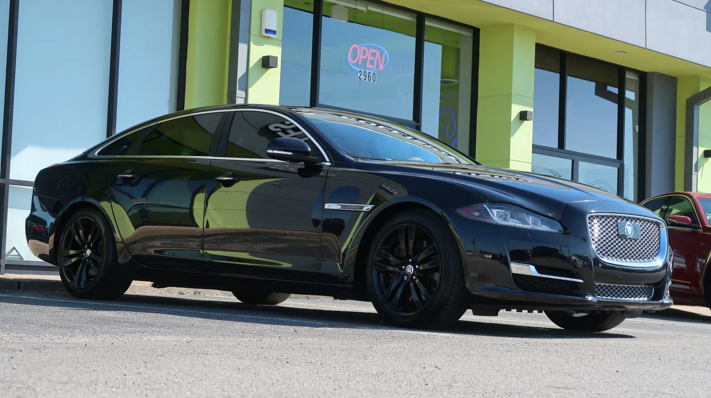 Used 2017 Jaguar XJ L Portfolio AWD/4WD image 6
