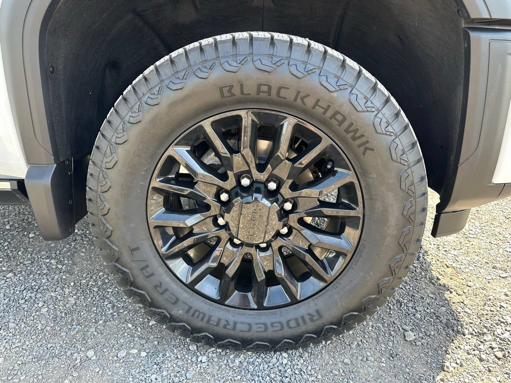 Used 2024 GMC Sierra 2500 Denali Ultimate AWD/4WD image 26