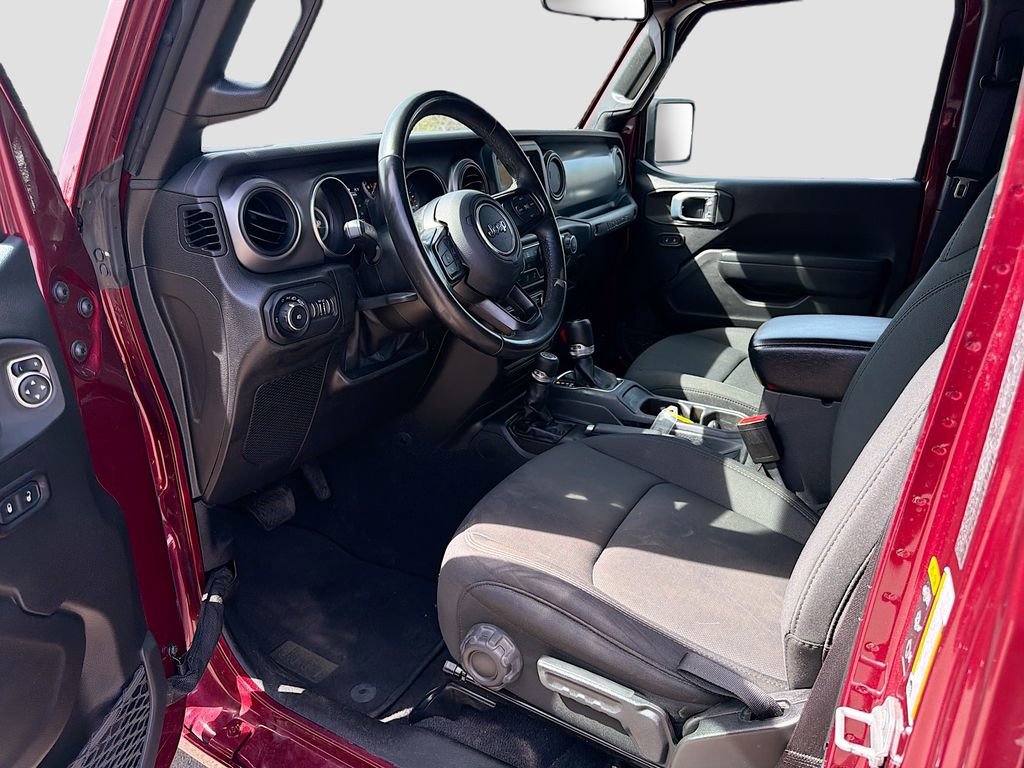 Used 2022 Jeep Wrangler Unlimited Sport image 23
