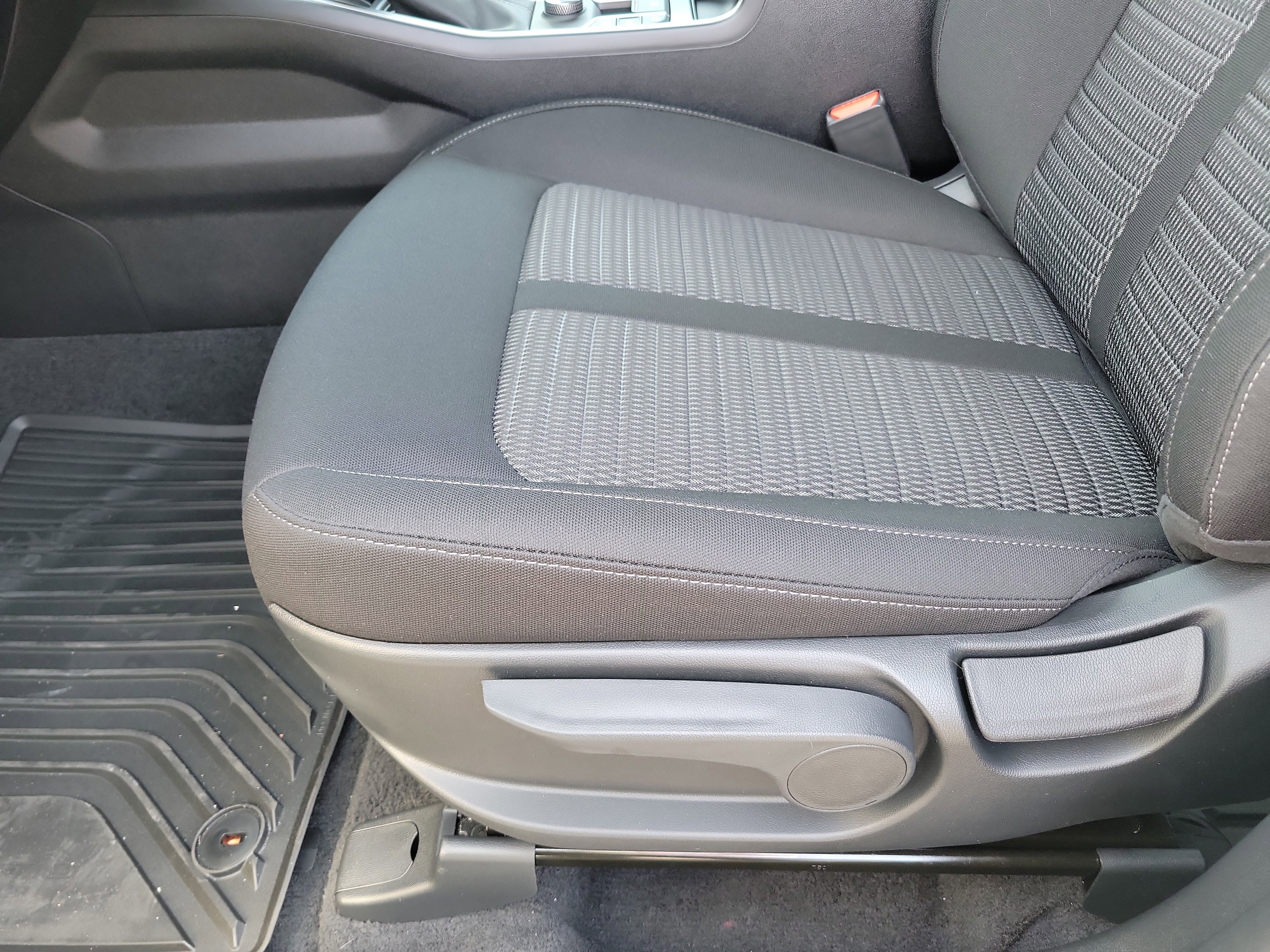 New 2026 Kia Sorento LX FWD image 5
