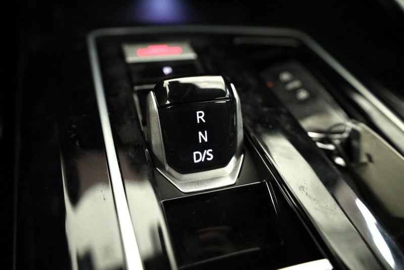 New 2026 Volkswagen GTI SE image 23